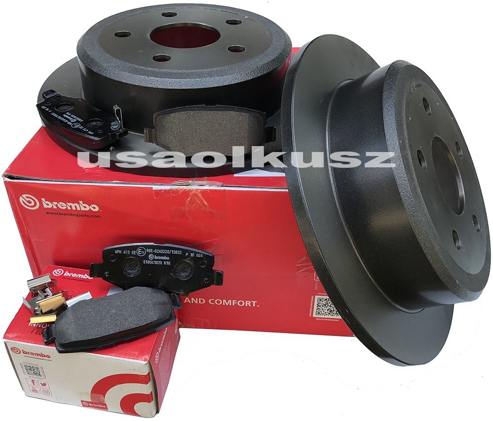 BREMBO Tarcze klocki hamulcowe tylne Jeep Wrangler JK 2007 08.B529.21+P18024