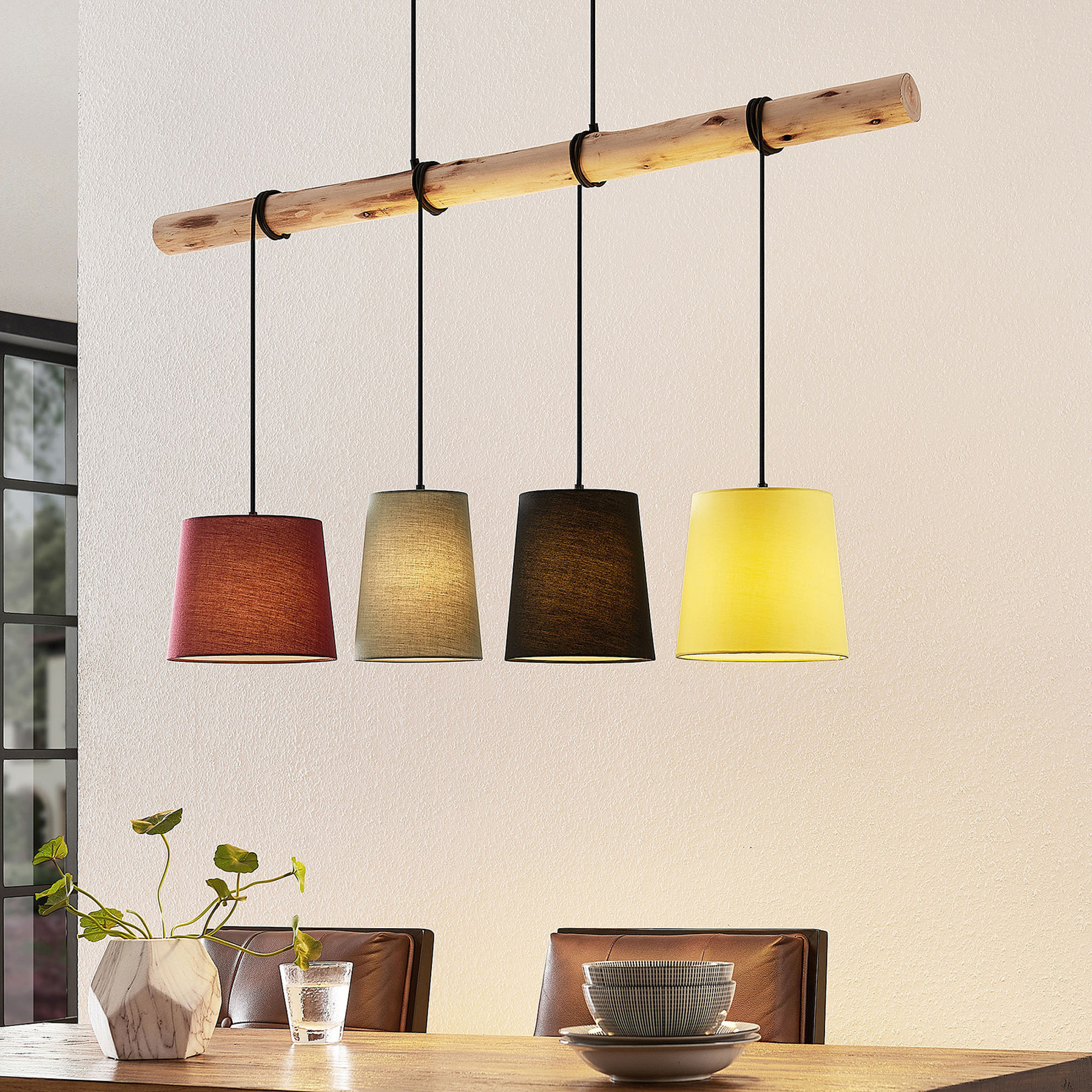 Lindby Moskau lampa wisząca z kolorowymi kloszami