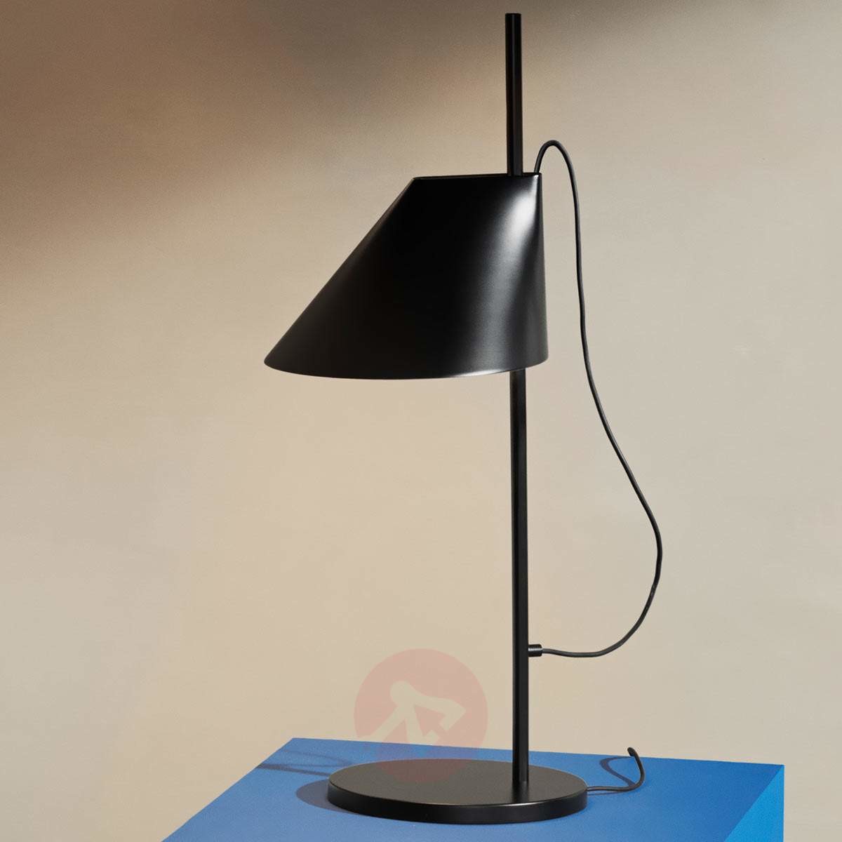 LOUIS POULSEN Louis Poulsen Yuh, lampa stołowa LED, czarna