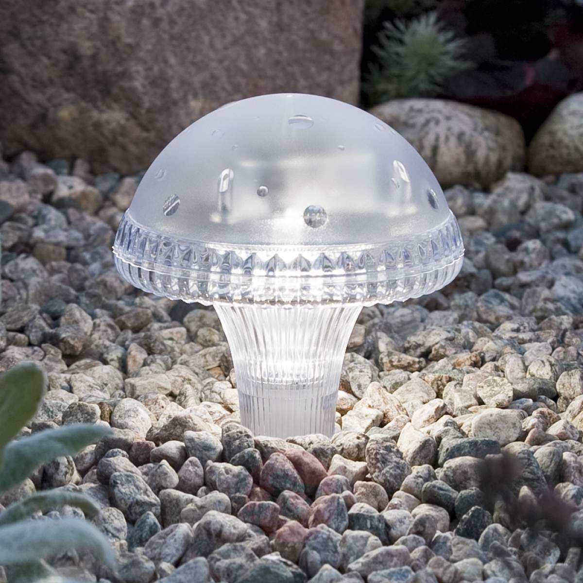 Konstsmide Przezroczysta lampa solarna New Assisi Turner