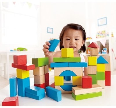 HaPe Zestaw kolorowych drewnianych klocków E0409