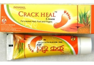 Patanjali Krem naprawczy do stóp na pękające pięty 50g PATANJALI 8904109450129