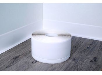 Quest Listwa przypodłogowa PCV 100/25 biała 1m 678776