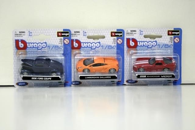 Bburago Metalowy model, różne rodzaje 1:64