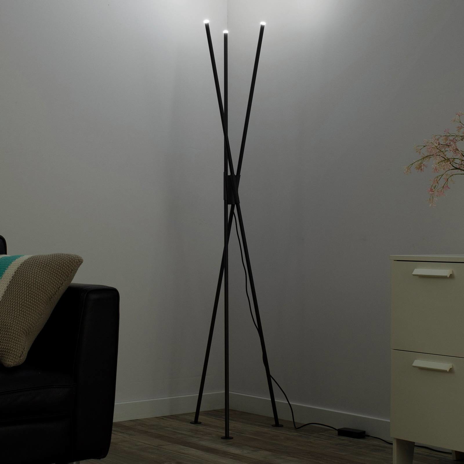 Paul Neuhaus Q-Smart-Home Q-PETER lampa stojąca LED, RGB/CCT