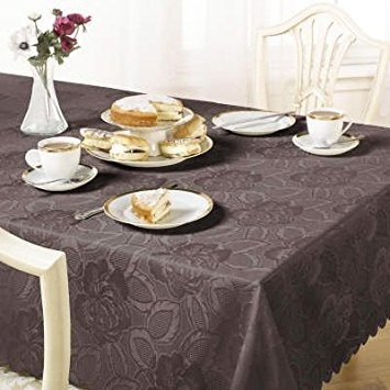 Emma Barclay Emma barclay obrus adamaszkowy Rose  brązowy  152x213 cm