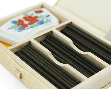 Nippon Kodo Japońskie kadzidełka - KYARA KONGO - Diamentowa kyara nippon_book_kyara_kongo