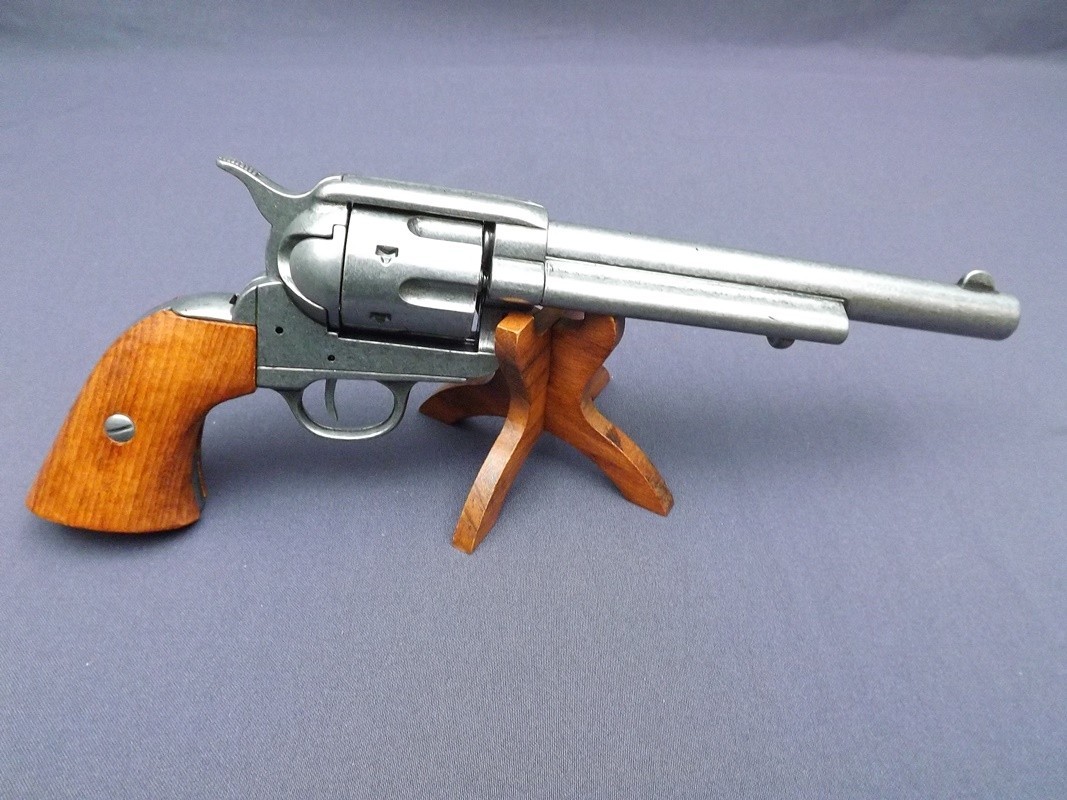 Denix SA REPLIKA REWOLWER COLT.45 NA STOJAKU MODEL 1107G+800 1107G+800
