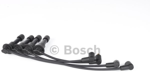 BOSCH Komplet przewodów zapłonowych 0 986 356 742