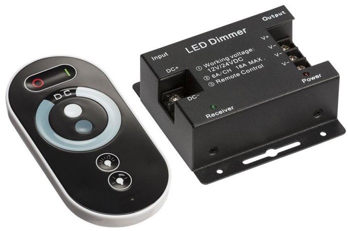 V-TAC Włącznik Ściemniacz Taśm LED jednokolorowy z pilotem dotykowym 18A 12V/216W 24V/432W VT-5115