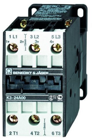 Schneider 3-polowy 15kW 32A 230V AC K3-32A00 230 K3-32A00 230