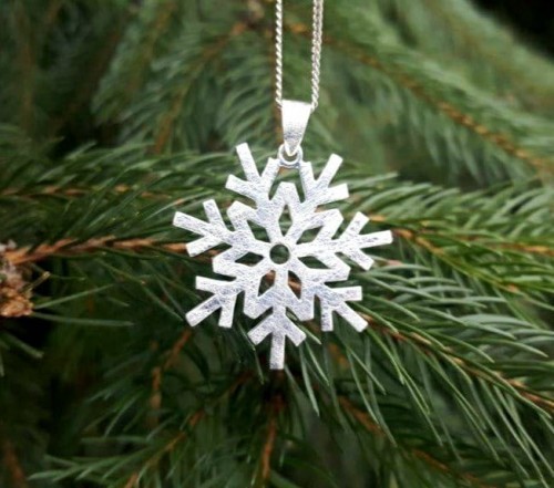 Wisiorek srebrny - Śnieżynka biała 2329