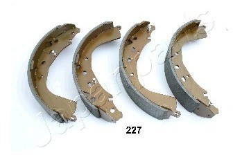 JAPANPARTS Zesatw szczęk hamulcowych, hamulec postojowy GF-227AF