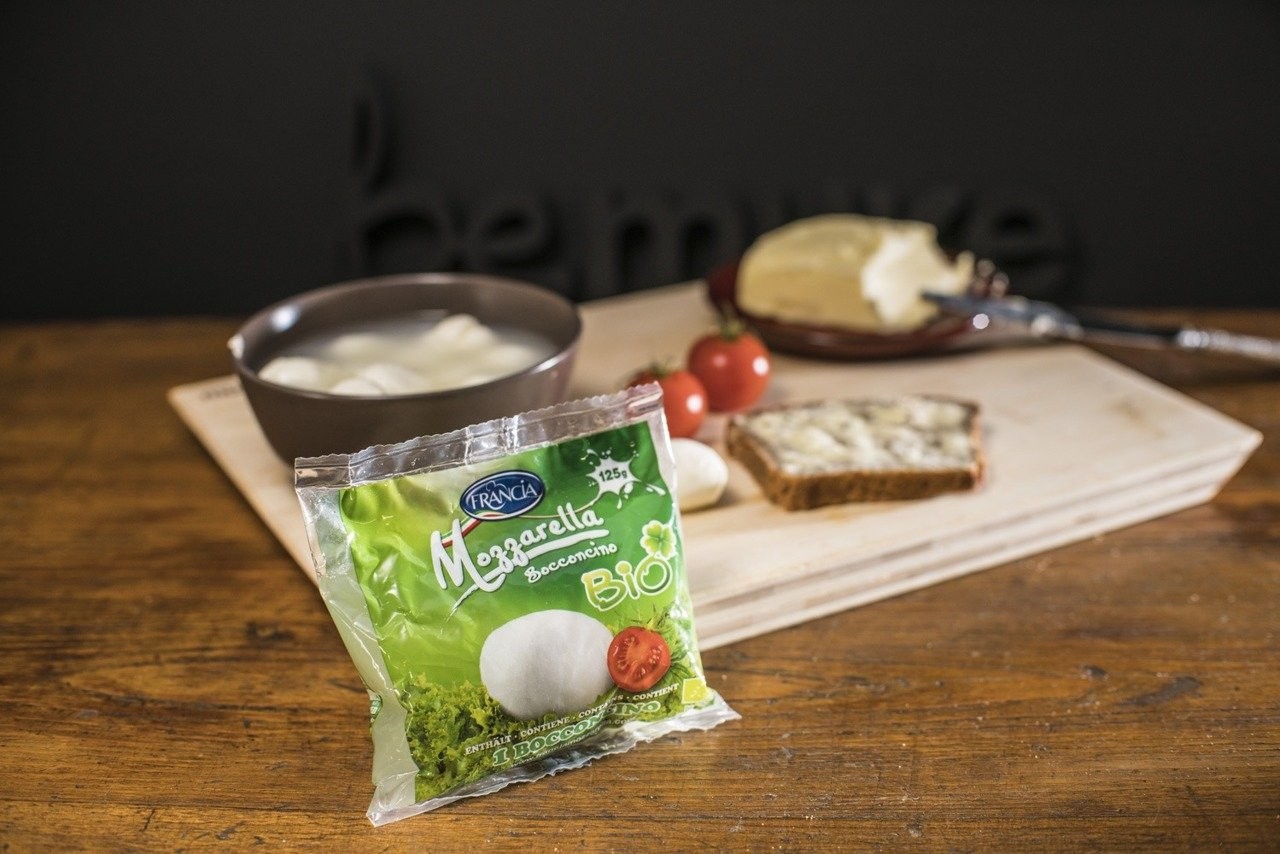 MOZZARELLA (marka FRANCIA) MOZZARELLA marka FRANCIA) MOZZARELLA BIO 250 g 12 małych kulek) FRANCIA bioplanet-4012642000146