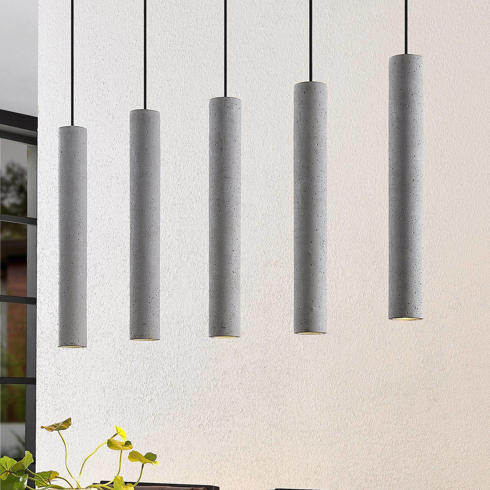 Lindby Concretto lampa wisząca 5 betonowych kloszy
