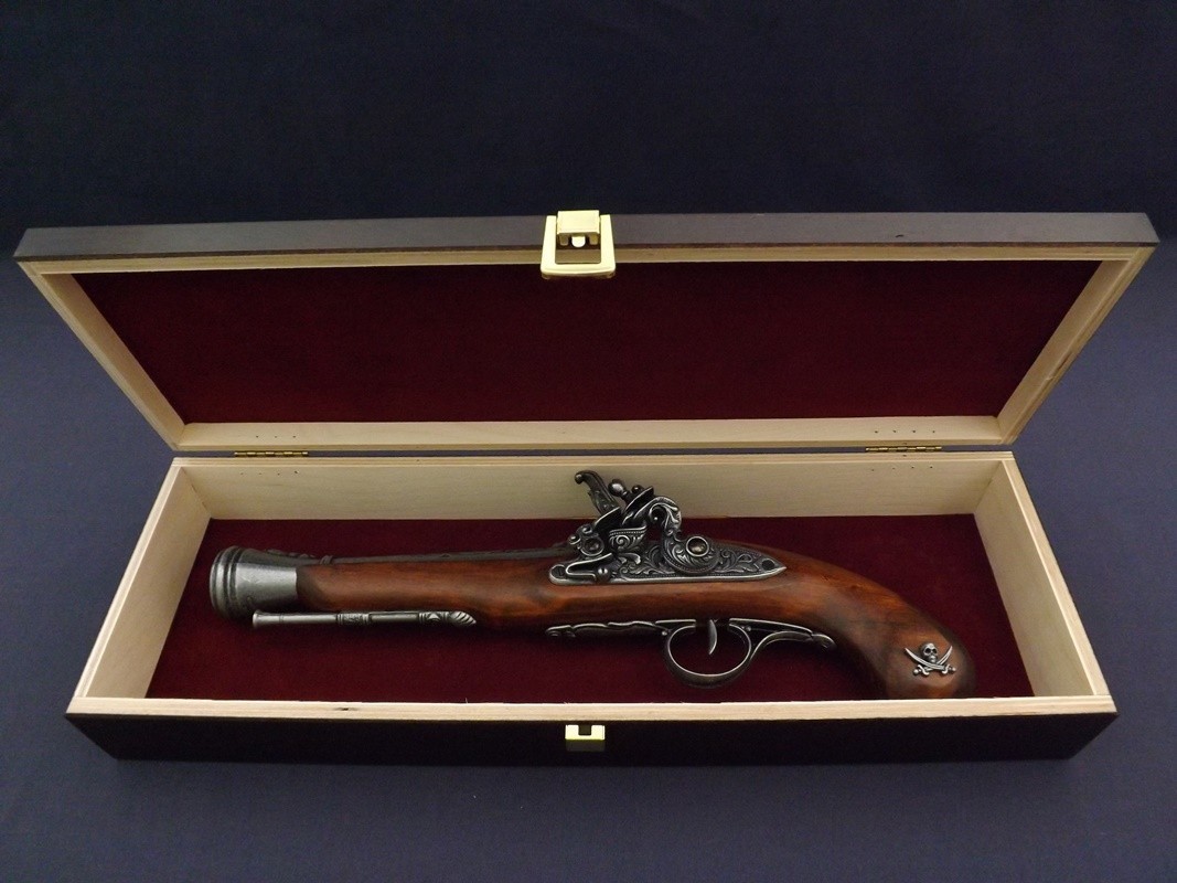 Denix SA REPLIKA PIRACKI GARŁACZ LEWORĘCZNY W PUDEŁKU MODEL 1126G+P01 1126G+P01