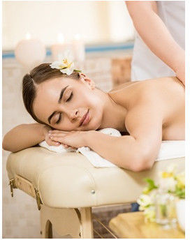 Masaż świecą w SPA  Kraków P0008948