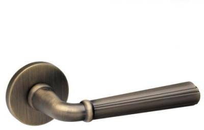 VDS Klamka Cascada Fit patyna klasa 4 49-0242