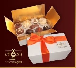 Chocobox Praliny-w-Śnieżno-Białym-Kuferku.