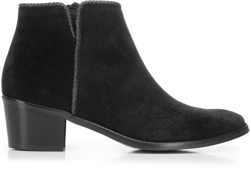 Wittchen Kowbojki zamszowe z rzemieniem 92-D-055-1