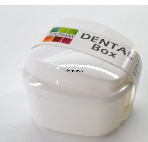 ZESTAW DO CZYSZCZENIA PRZECHOWYWAN PROTEZ ZĘBOWYCH