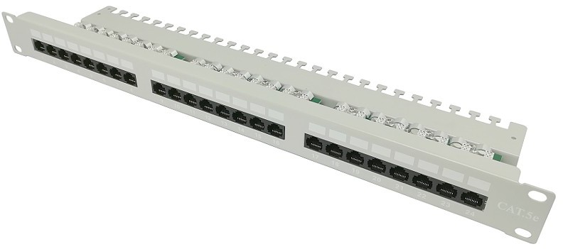 Patchpanel 24 porty RJ45 Utp CAT.5e 19