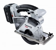 PANASONIC PANASONIC Zestaw Pilarka tarczowa 18V z 2 x 18V 5.0Ah Li-ion + ładowarka z Systainer 14.4V współpracująca) EY45A2LJ2G32 PAEY45A2LJ2G32