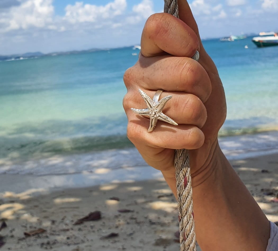 Venus Galeria Rozgwiazda duża biała - pierścionek srebrny