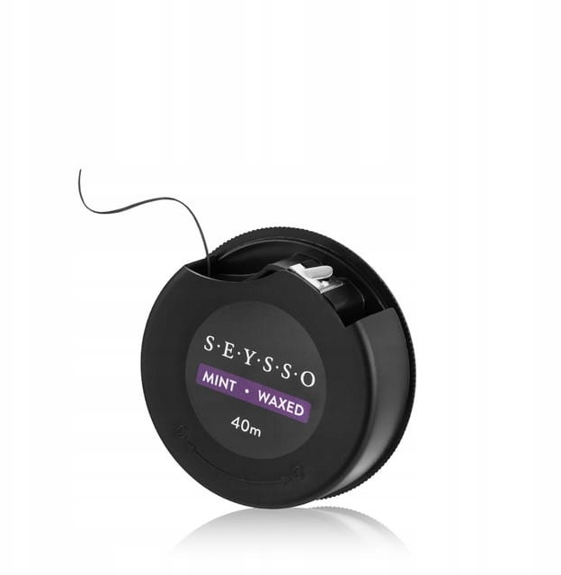 Seysso Carbon nić dentystyczna z aktywnym węglem