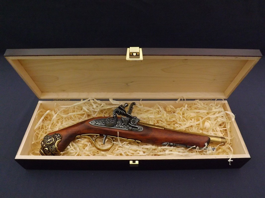 Denix SA REPLIKA PISTOLET SKAŁKOWY W PUDEŁKU MODEL 1077L+P02 1077L+P02