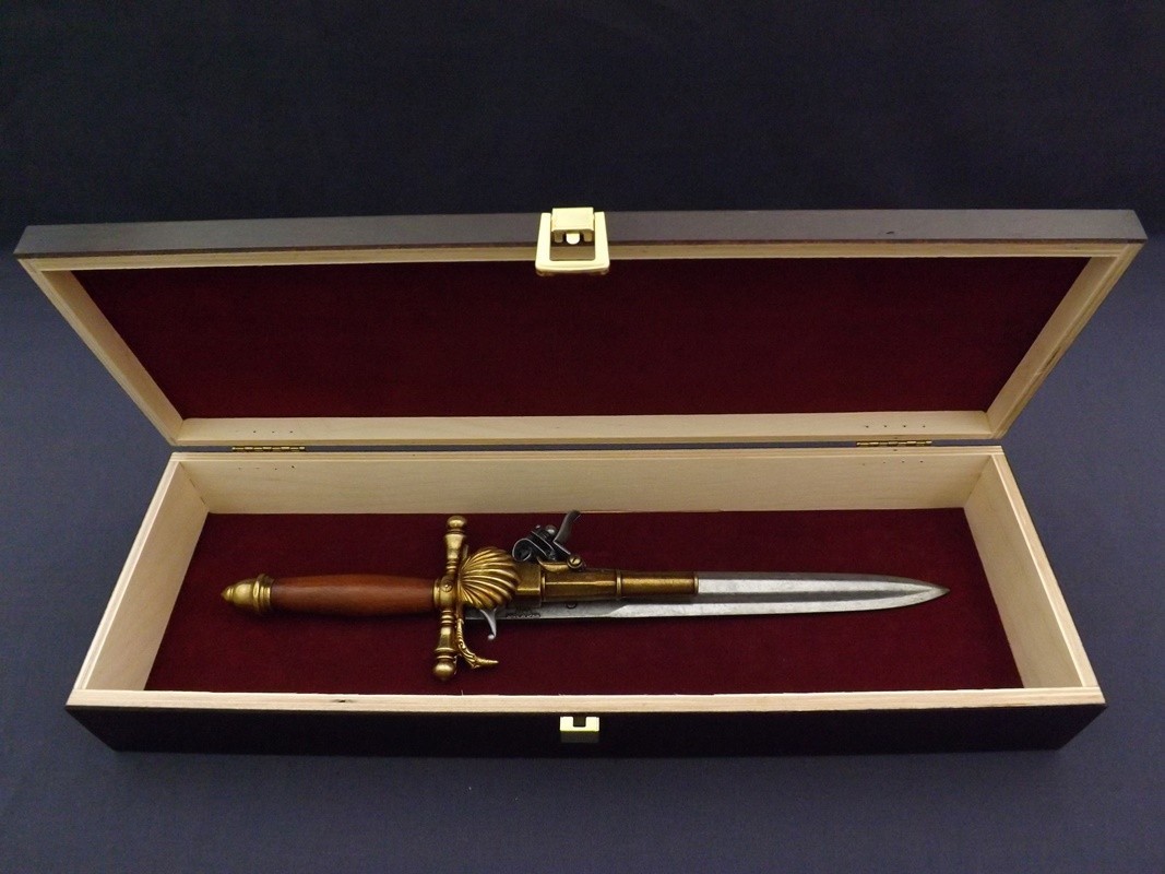 Denix SA REPLIKA FRANCUSKI PISTOLET-SZTYLET W PUDEŁKU MODEL 1204+P01 1204+P01