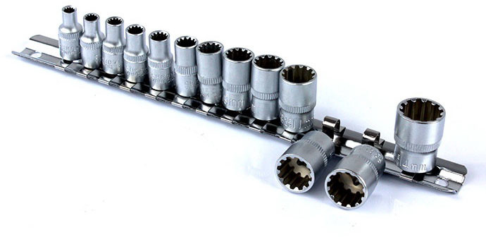 Klucze Nasadowe Spline Nasadki 1/4 Szynie 13el