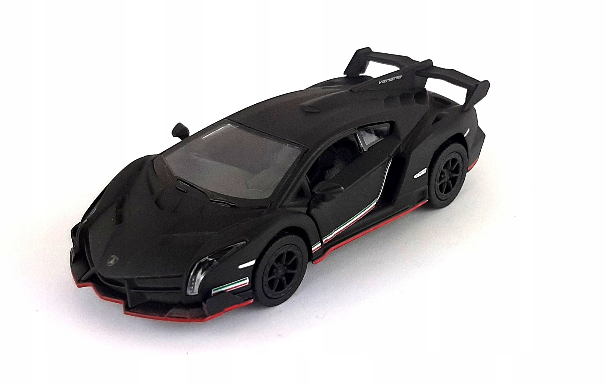 Model Kinsmart Metal Lamborghini Veneno 1:36