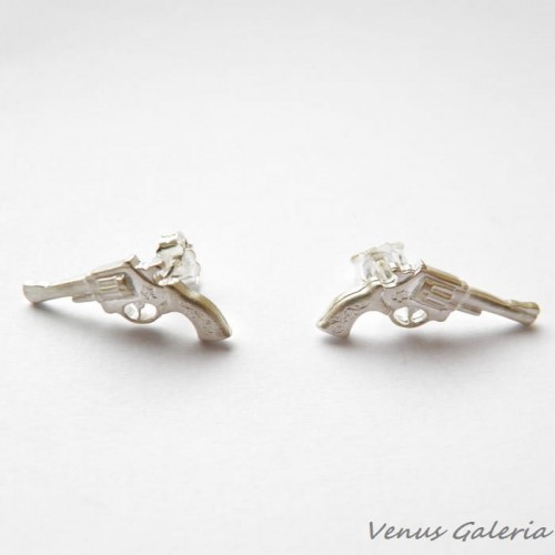 Kolczyki srebrne - Rewolwery na sztyftach białe 1931