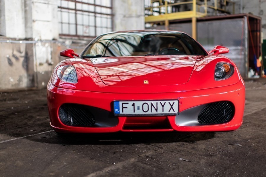 Jazda Ferrari F430 Kraków kierowca I okrążenie TAAK_JF43KR1