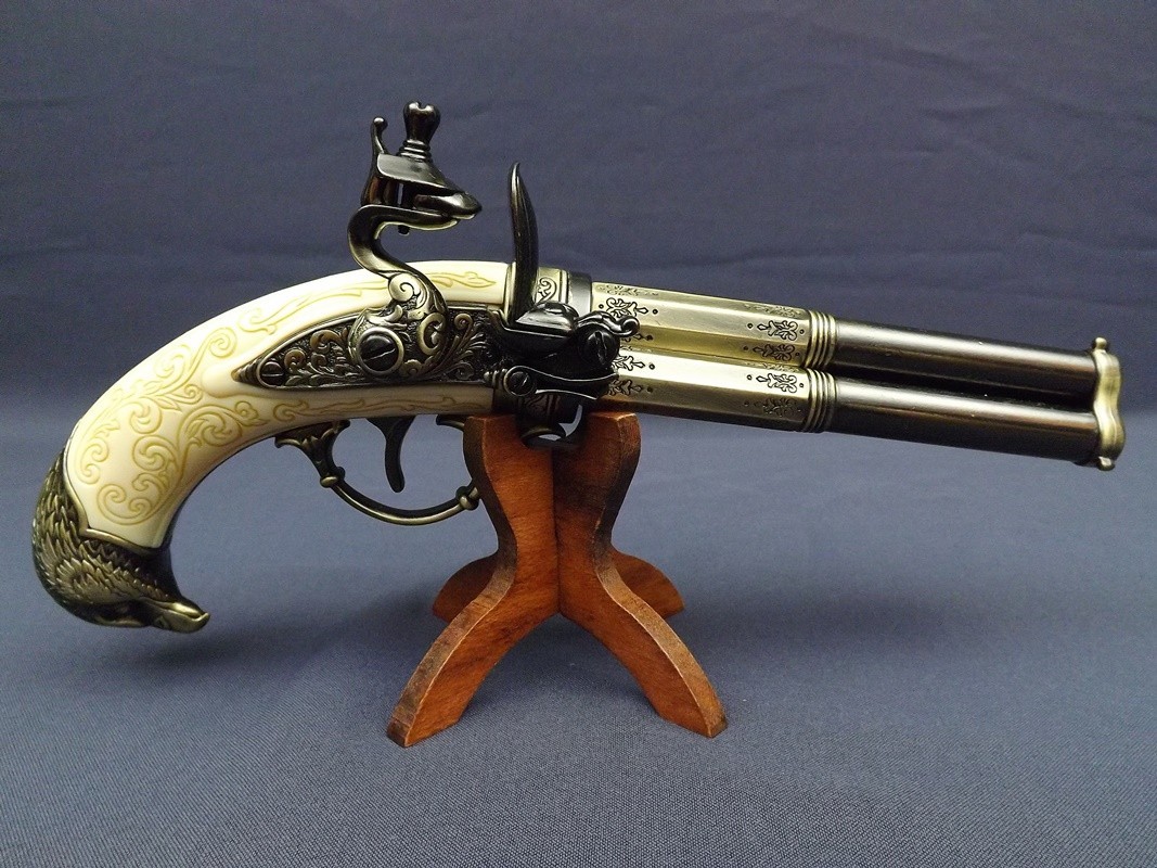 Denix SA REPLIKA TRZY LUFOWY PISTOLET FRANCUSKI NA STOJAKU MODEL 5306+800 5306+800