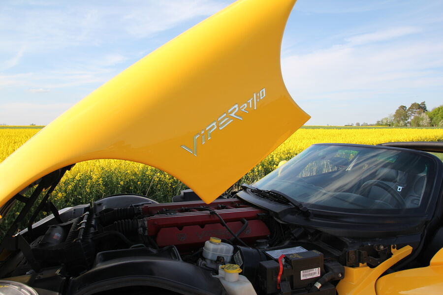 Szkolenie plus jazda sportowymi samochodami cała Polska - Pakiet Vip Extreme Złoty - 3 okrążenia PVEZ3