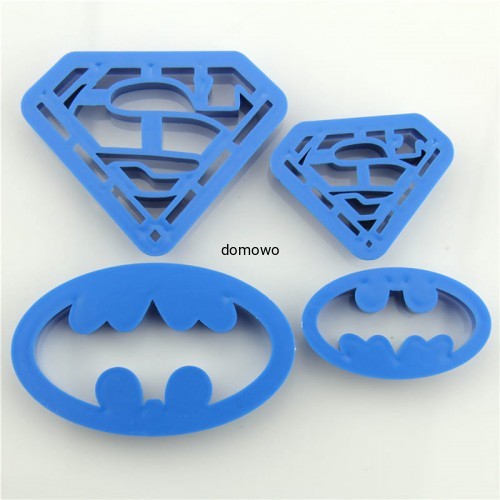 PLASTIKOWE FOREMKI WYKRAWACZE 4szt BATMAN SUPERMEN