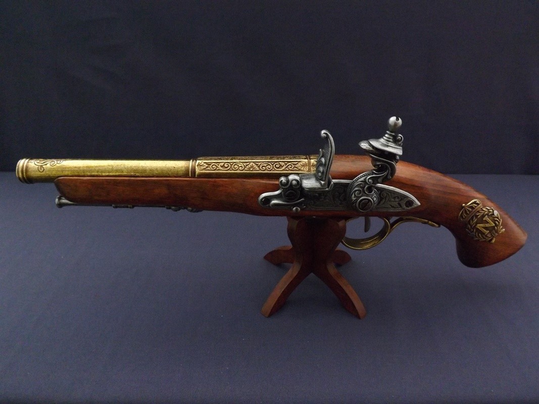 Denix SA REPLIKA NAPOLEOŃSKI PISTOLET NA STOJAKU MODEL 1127L+800 1127L+800