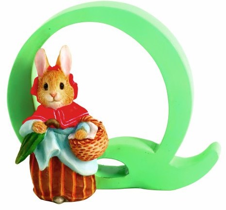 ENESCO Beatrix Potter figurka Kobieta zając, litera Q A5009