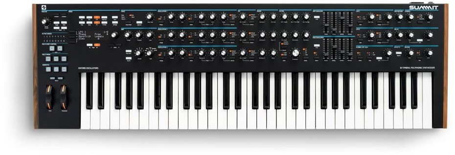 Novation Summit syntezator