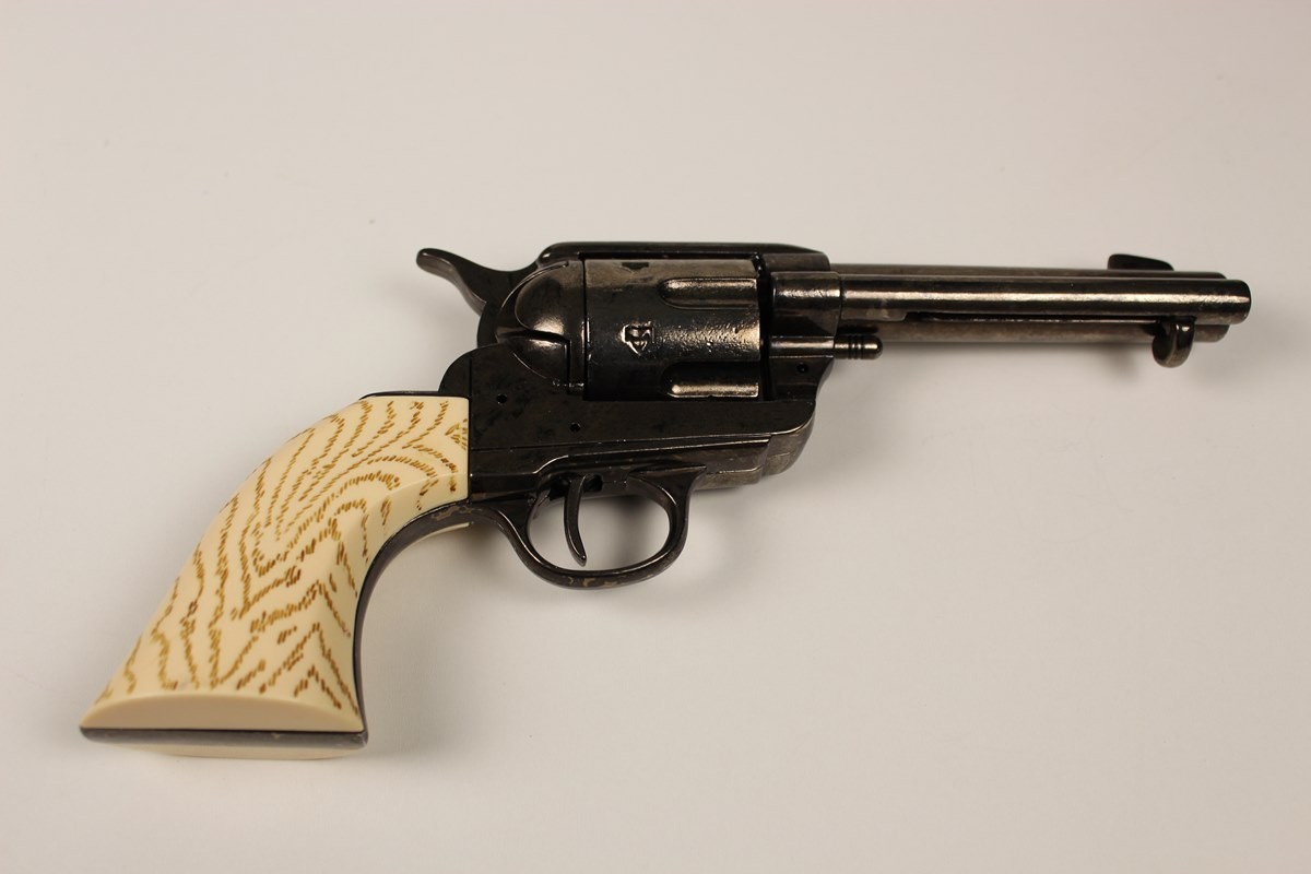 Denix SA REPLIKA REWOLWERU Cal.45 PEACEMAKER 4,75