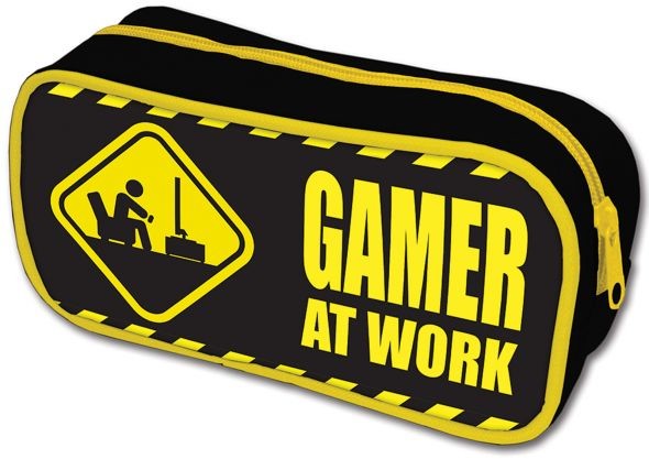 Pyramid Posters Gamer At Work - piórnik SR72669
