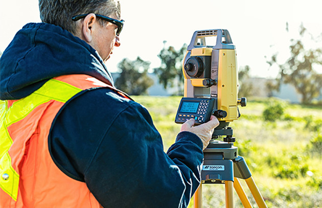 Topcon Tachimetr elektroniczny GM-55