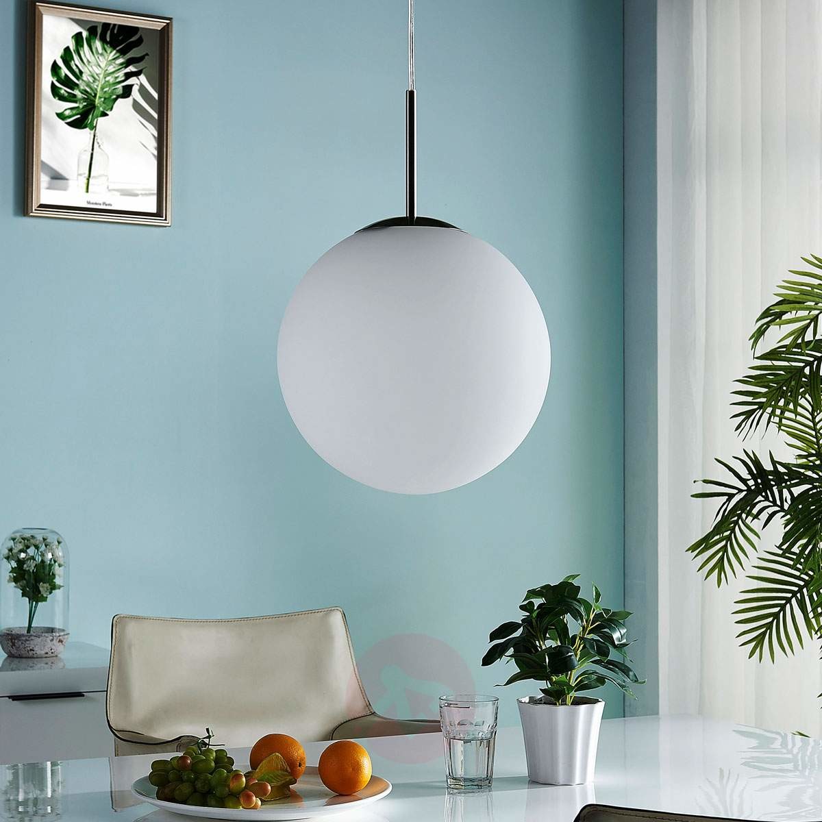 Lampa wisząca Marike, szkło opalowe, biała