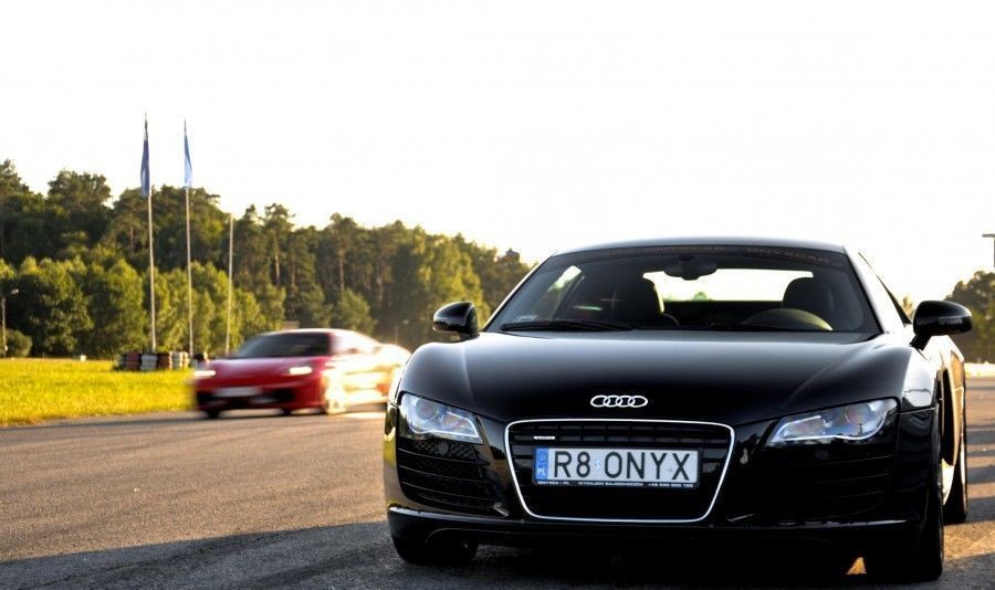 Jazda Audi R8 V8 - kierowca - Silesia Ring tor Główny - 1 okrążenie JAR8V8S1