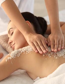 Masaż relaksacyjny z peelingiem  Laski P0007059