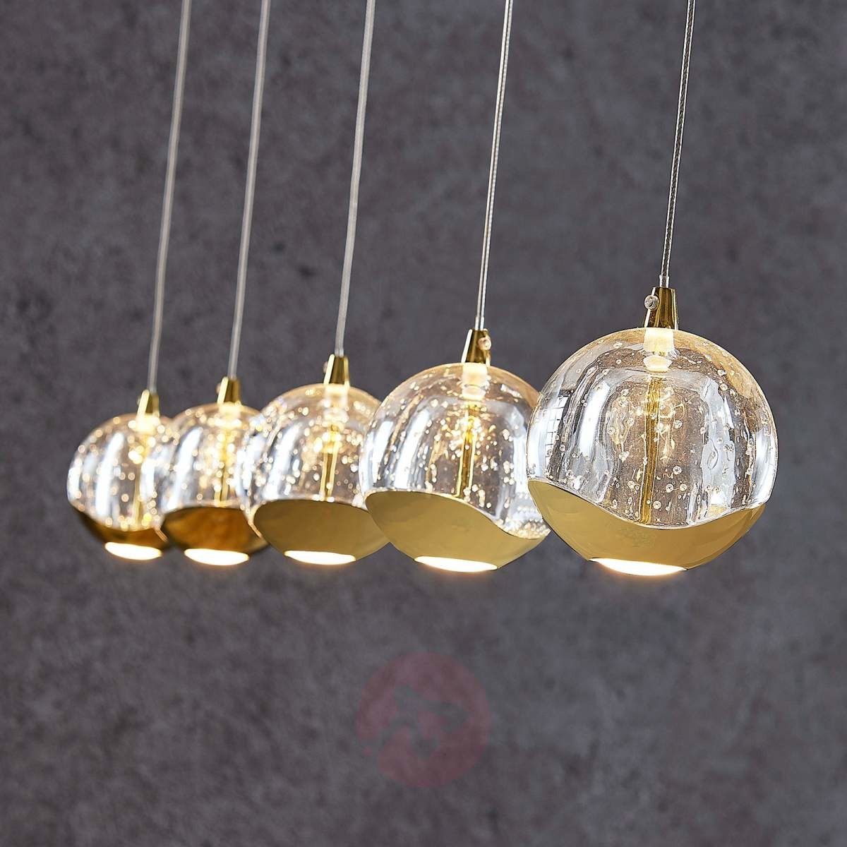 Lampenwelt com Lampa wisząca LED Hayley 5-pkt. podłużna, złota