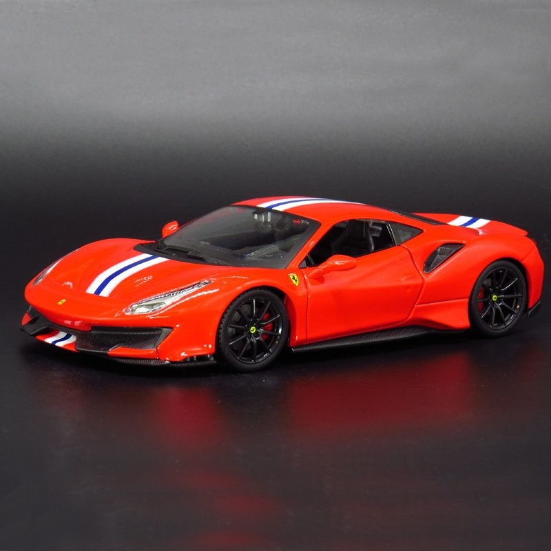 Bburago Autko Ferrari 488 Pista 1:24 26026 $