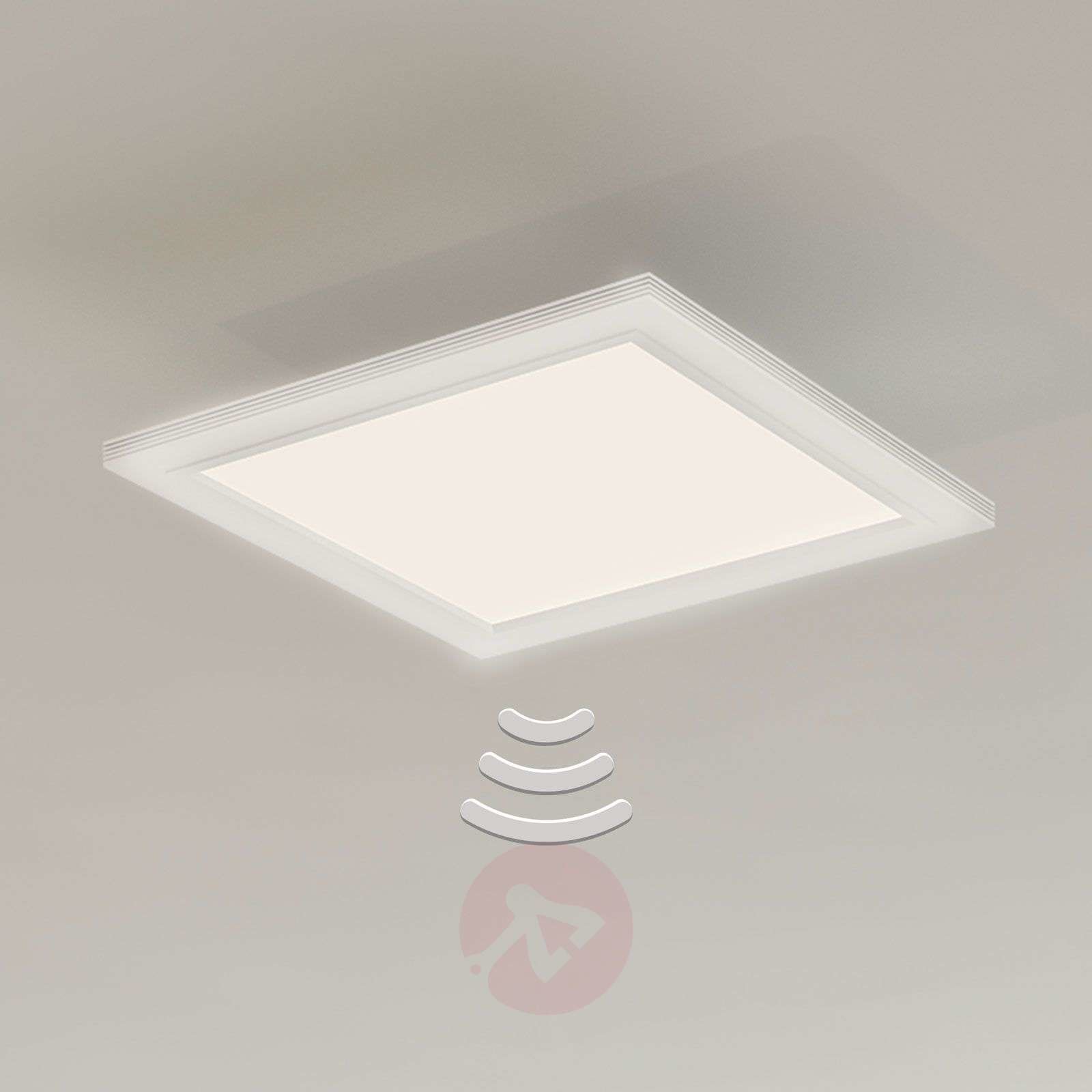 Briloner Lampa sufitowa LED 7187-016, czujnik, 29,5x29,5cm